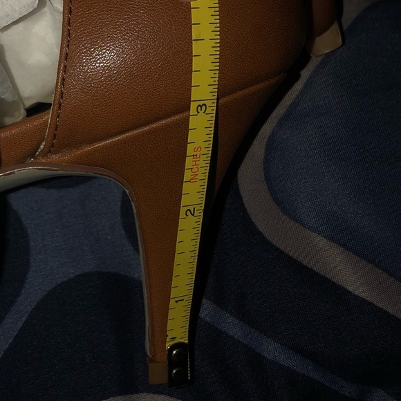 Style & Co Camel & Gold Peep Toe Sandals Size 9.5 - Picture 7 of 11